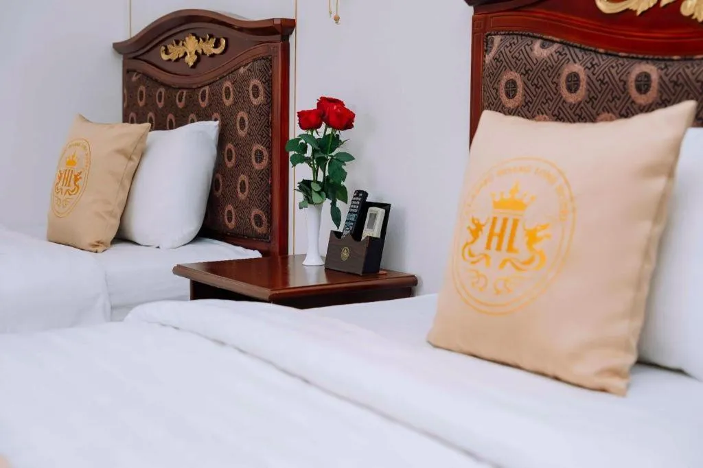 Bed in Hoang Long Hotel - Hai Phong City Center