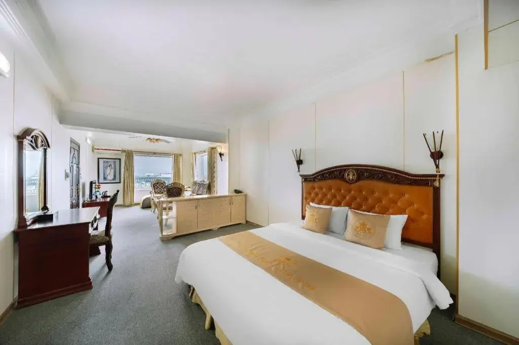 Bed in Hoang Long Hotel - Hai Phong City Center Bed in Hoang Long Hotel - Hai Phong City Center