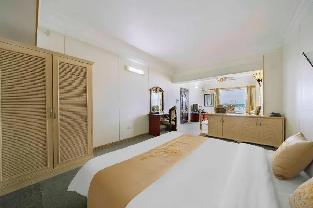 Bed in Hoang Long Hotel - Hai Phong City Center Bed in Hoang Long Hotel - Hai Phong City Center