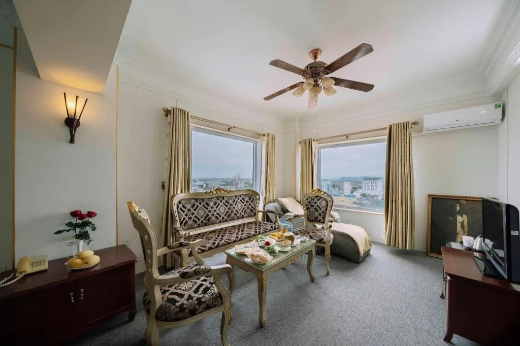 Hoang Long Hotel - Hai Phong City Center