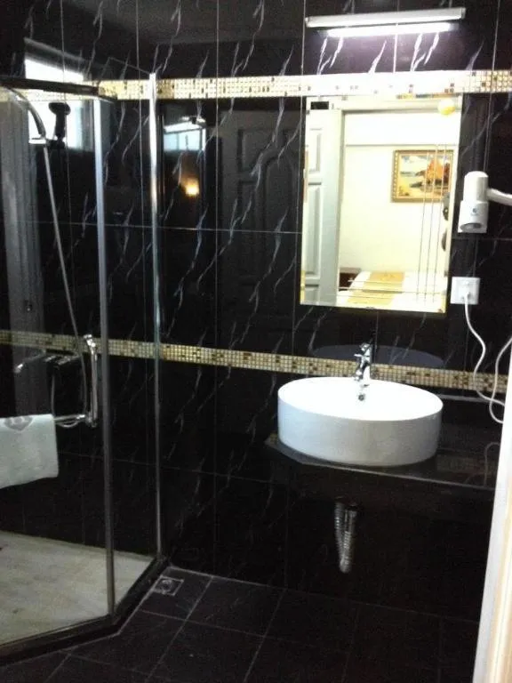 Hoang Long Hotel - Hai Phong City Center