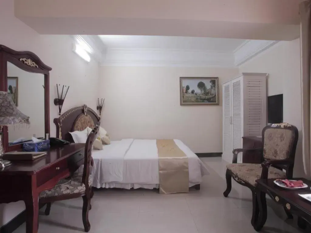 Bed in Classic Hoang Long Hotel Bed in Classic Hoang Long Hotel