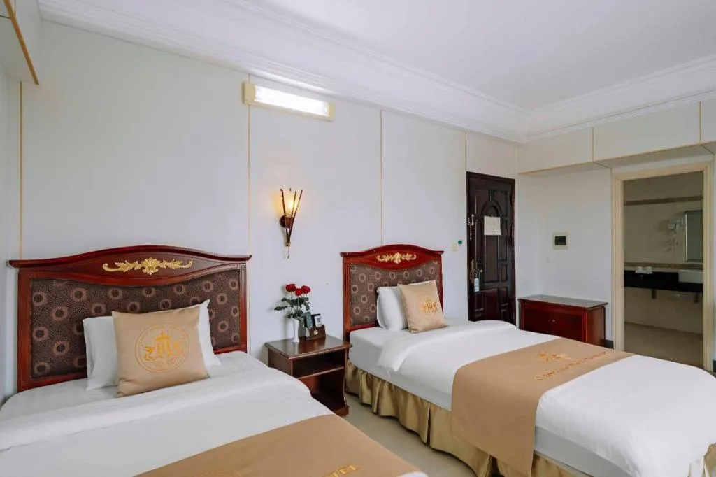 Bed in Hoang Long Hotel - Hai Phong City Center