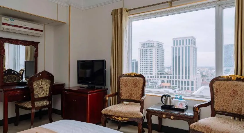 Bed in Hoang Long Hotel - Hai Phong City Center