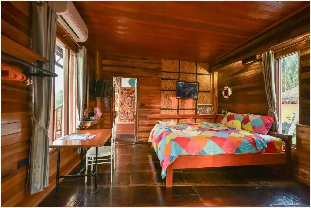 Bed in Tamsabai Resort