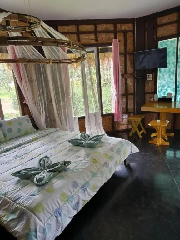 Bed in Tamsabai Resort