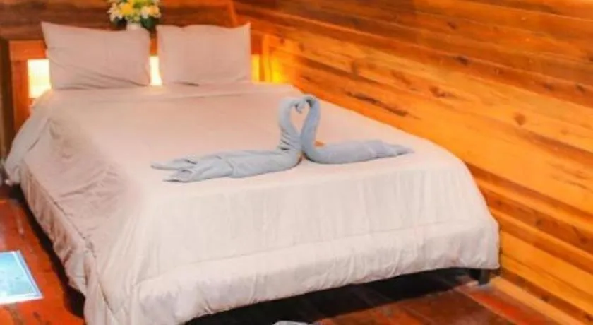 Bed in Tamsabai Resort