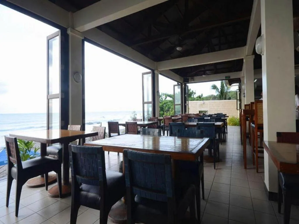 Kahuna Beach Resort and Spa