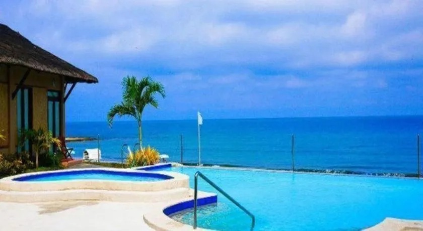 Kahuna Beach Resort and Spa