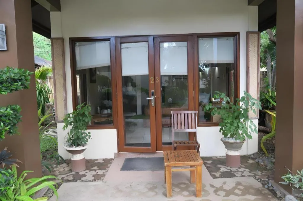 Kahuna Beach Resort and Spa