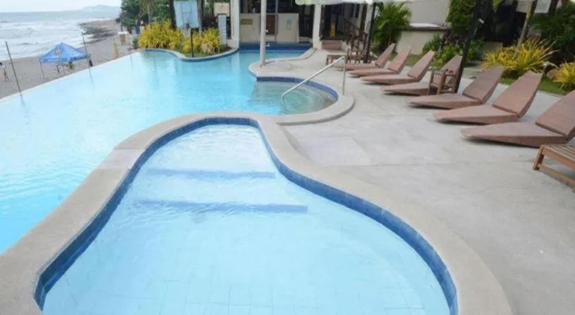 Kahuna Beach Resort and Spa