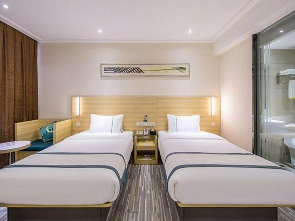 Bed in City Comfort Inn Nanchang Bayi Square Railway Station