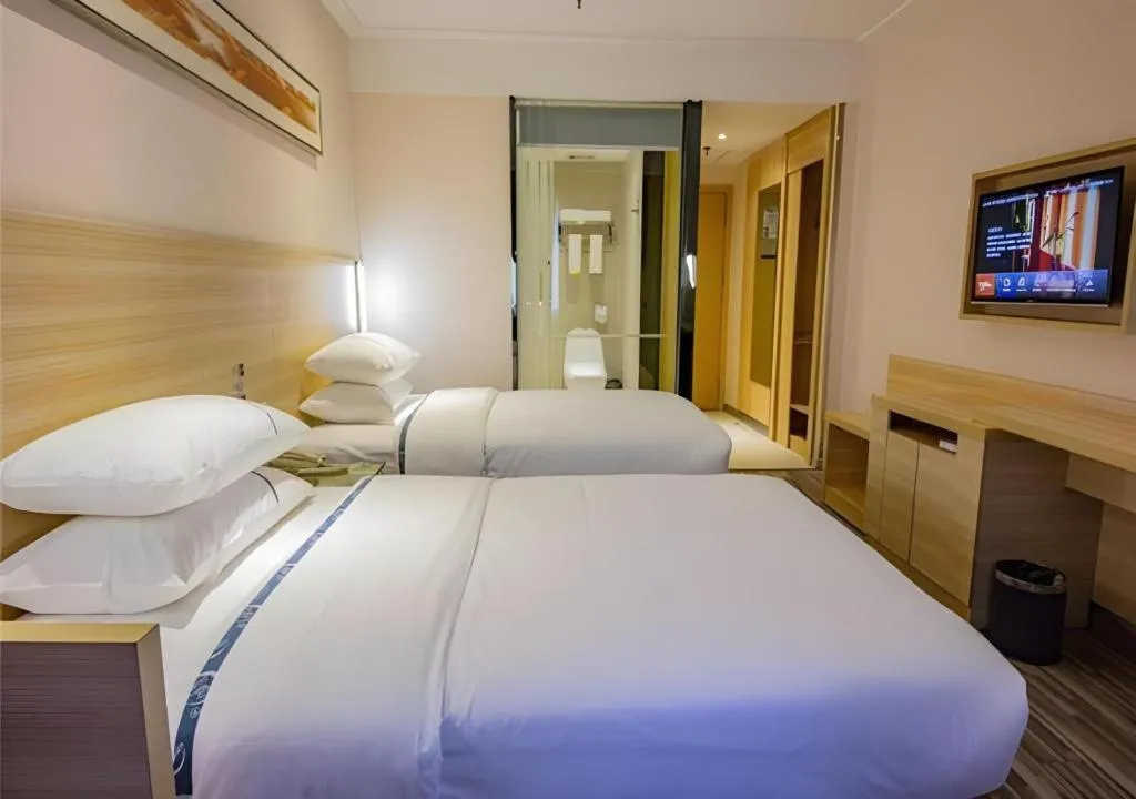 Bed in City Comfort Inn Nanchang Bayi Square Railway Station