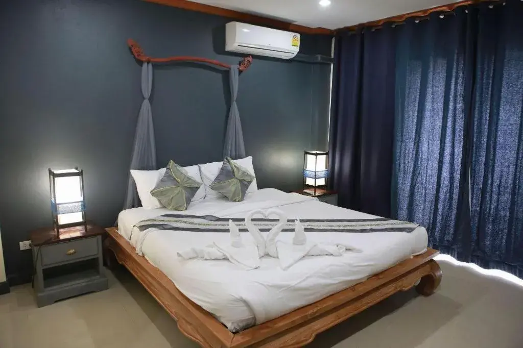 Bed in Sripoom Boutique House Bed in Sripoom Boutique House