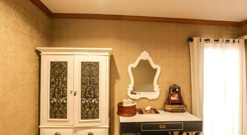 Sripoom Boutique House