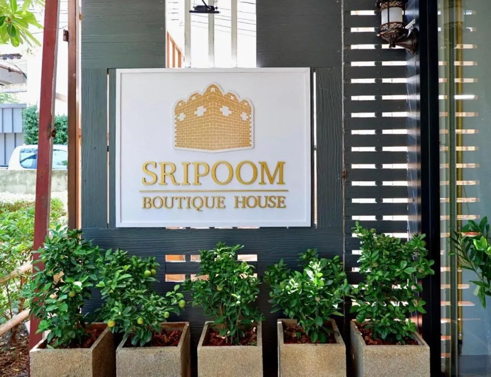 Sripoom Boutique House