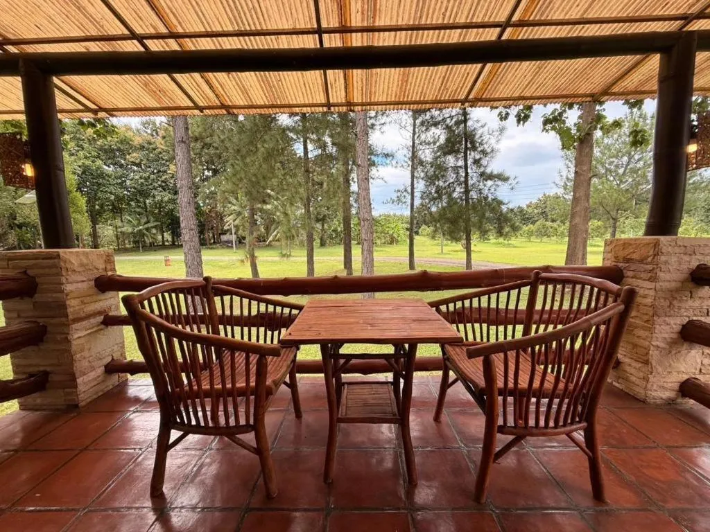 Chiangkham Luang Resort