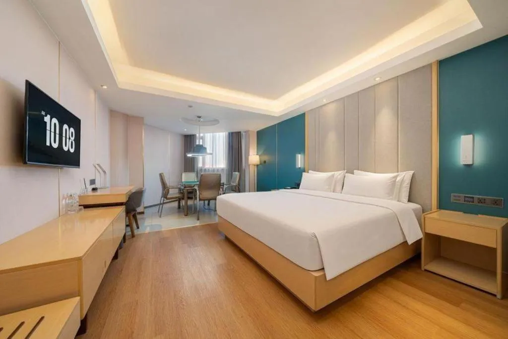 Bed in Lavande Hotel·Dongxing Port