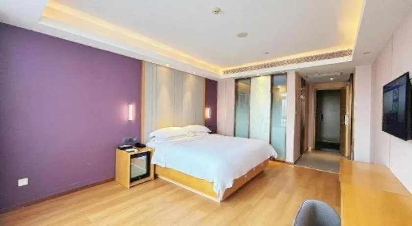 Bed in Lavande Hotel·Dongxing Port