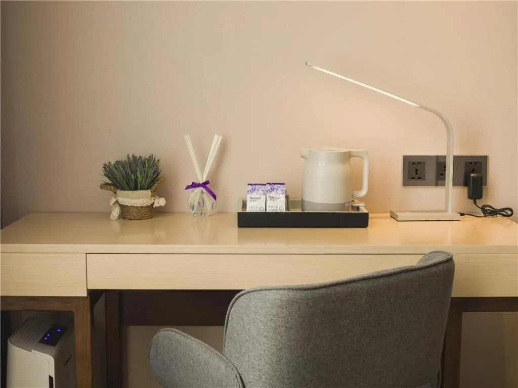 Lavande Hotel·Dongxing Port