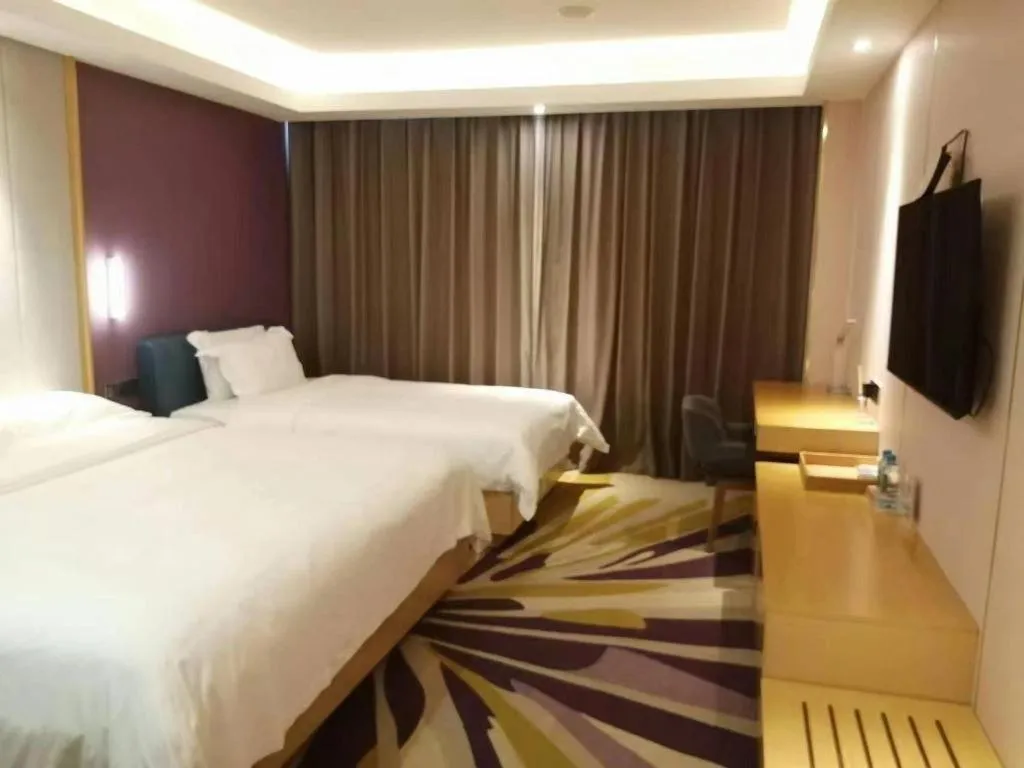 Bed in Lavande Hotel·Dongxing Port