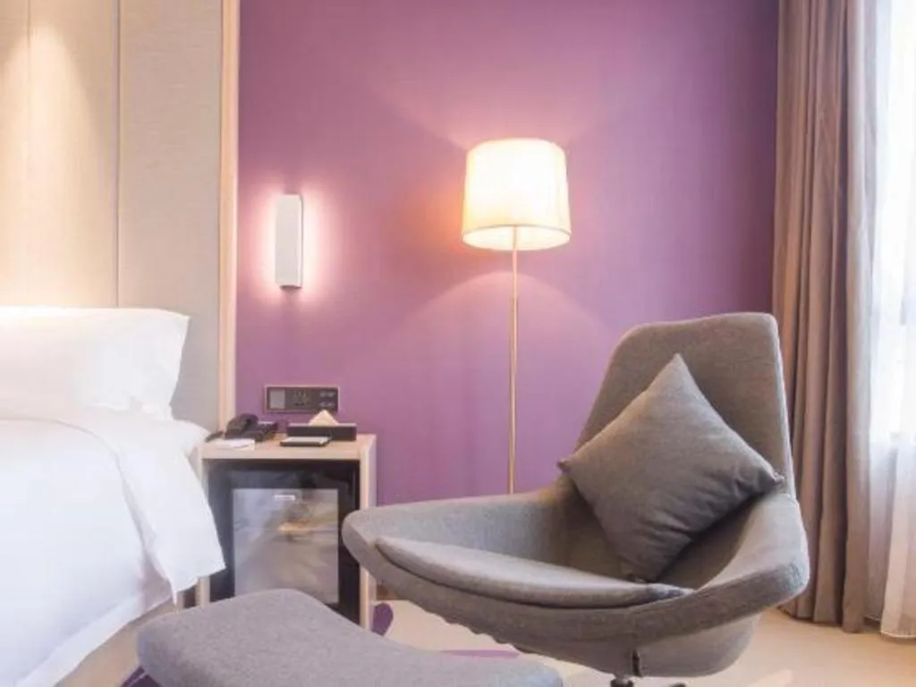 Lavande Hotel·Dongxing Port