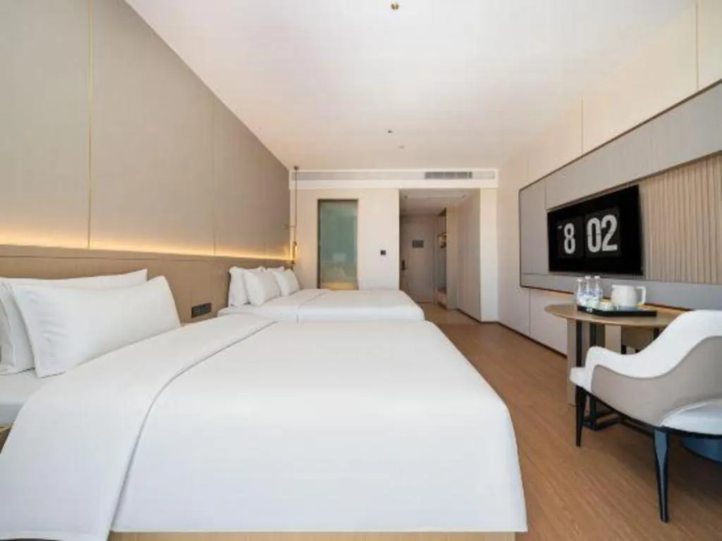 Bed in Lavande Hotel·Dongxing Port