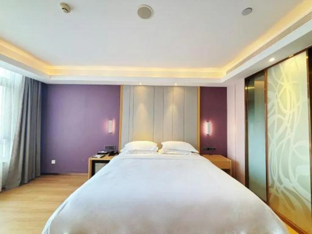 Bed in Lavande Hotel·Dongxing Port