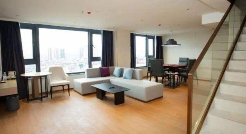 Lavande Hotel·Dongxing Port