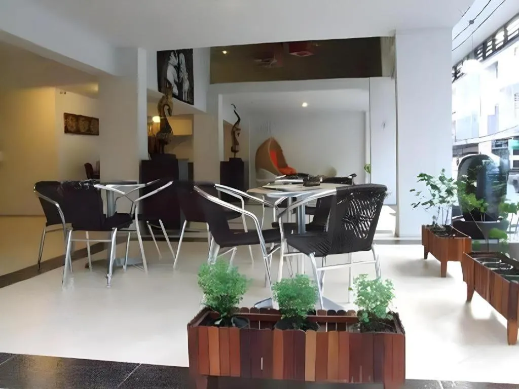 The Boss Sathorn Hotel