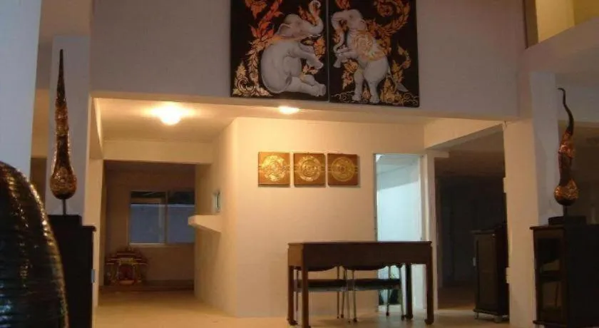 The Boss Sathorn Hotel