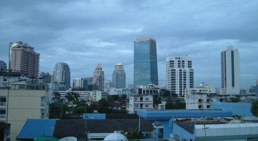 The Boss Sathorn Hotel