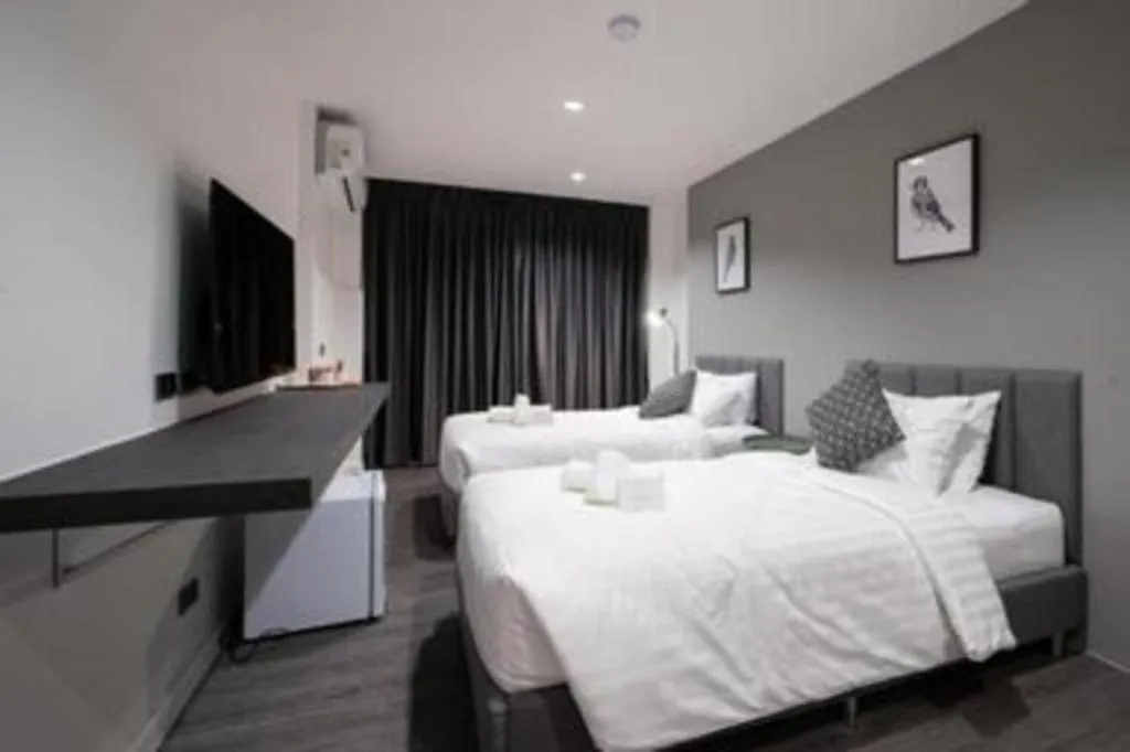 Bed in KOWTHA RIVERTEL