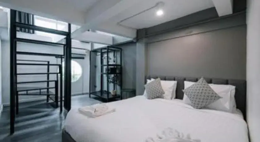 Bed in KOWTHA RIVERTEL Bed in KOWTHA RIVERTEL