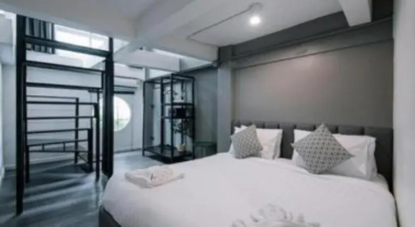 Bed in KOWTHA RIVERTEL Bed in KOWTHA RIVERTEL