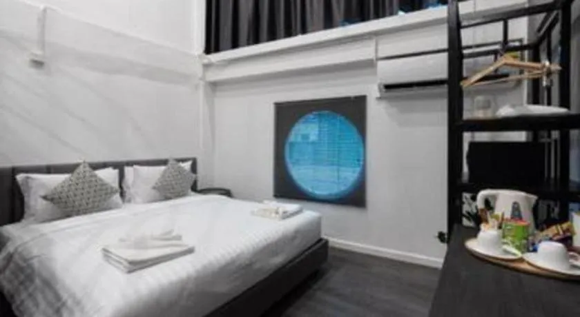 Bed in KOWTHA RIVERTEL