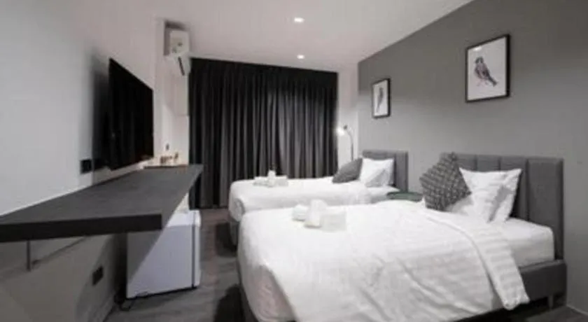 Bed in KOWTHA RIVERTEL