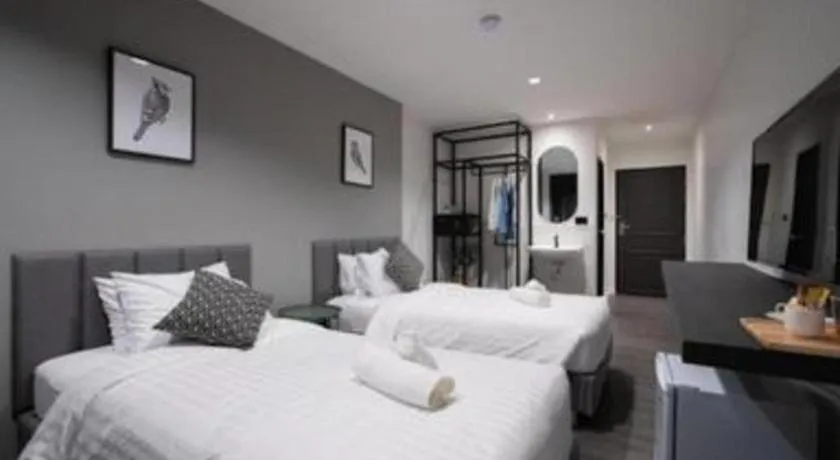 Bed in KOWTHA RIVERTEL