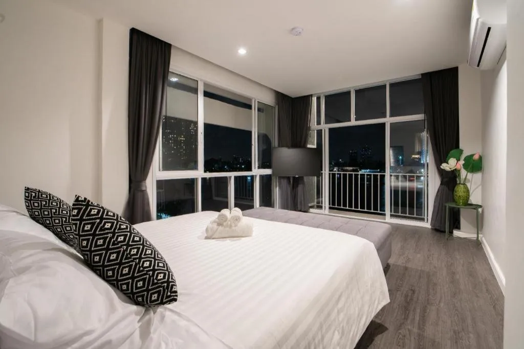 Bed in KOWTHA RIVERTEL