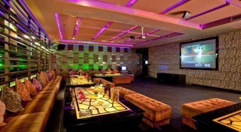 Chinflux Mandarin Hotel