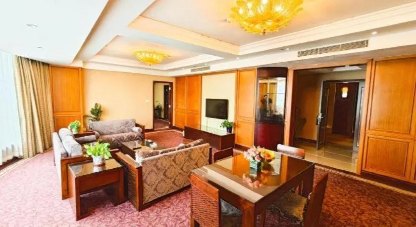 Chinflux Mandarin Hotel