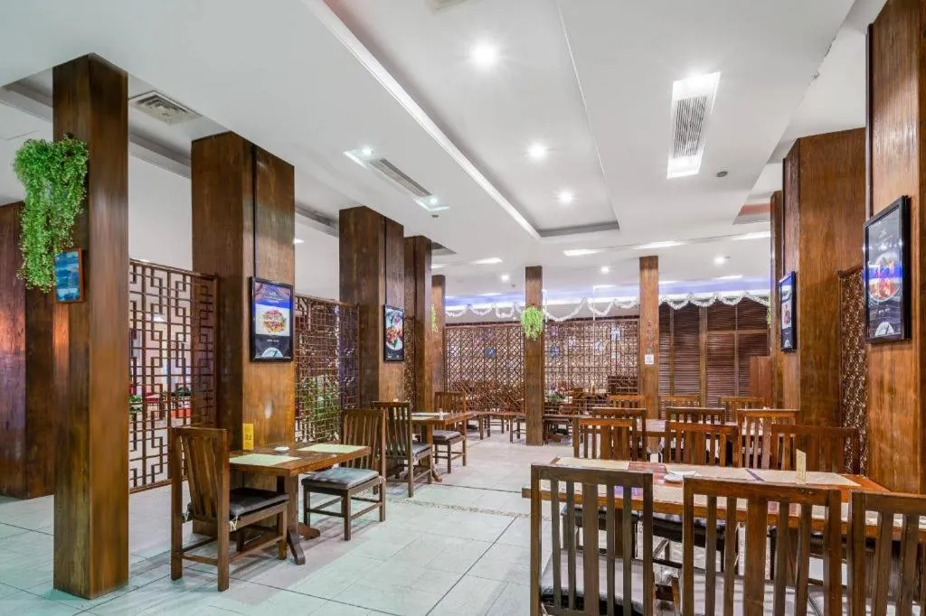 Chinflux Mandarin Hotel