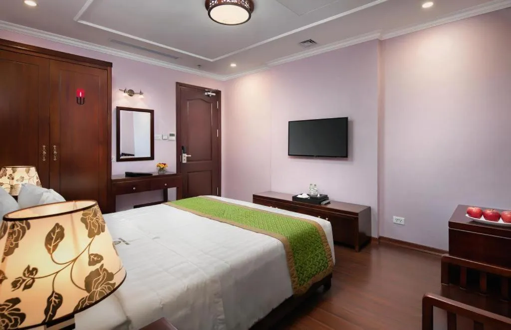 Bed in Binh Anh Hotel Hanoi