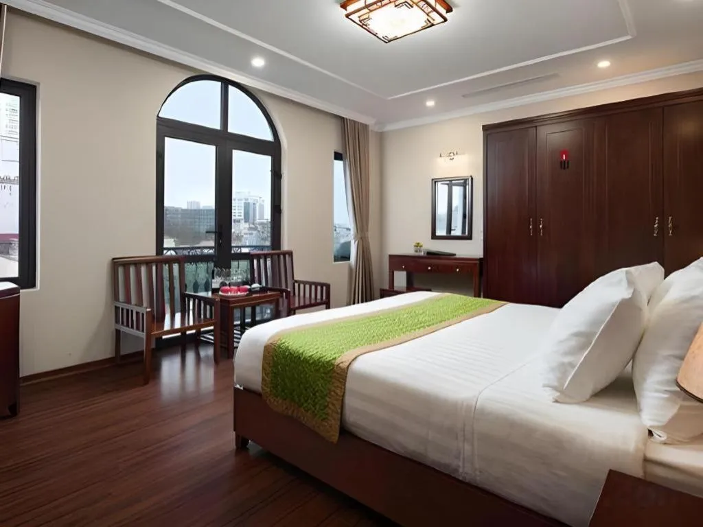 Bed in Binh Anh Hotel Hanoi