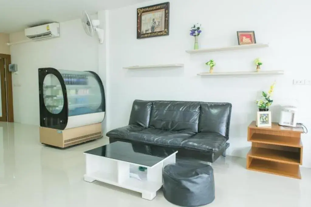 Cheaper Room Cheaper Room