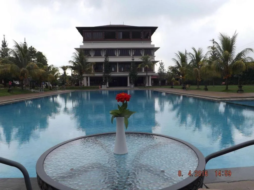 Jimmers Mountain Resort