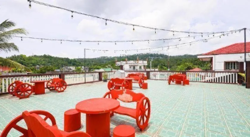 Mayon Backpackers Hostel