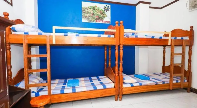 Bed in Mayon Backpackers Hostel