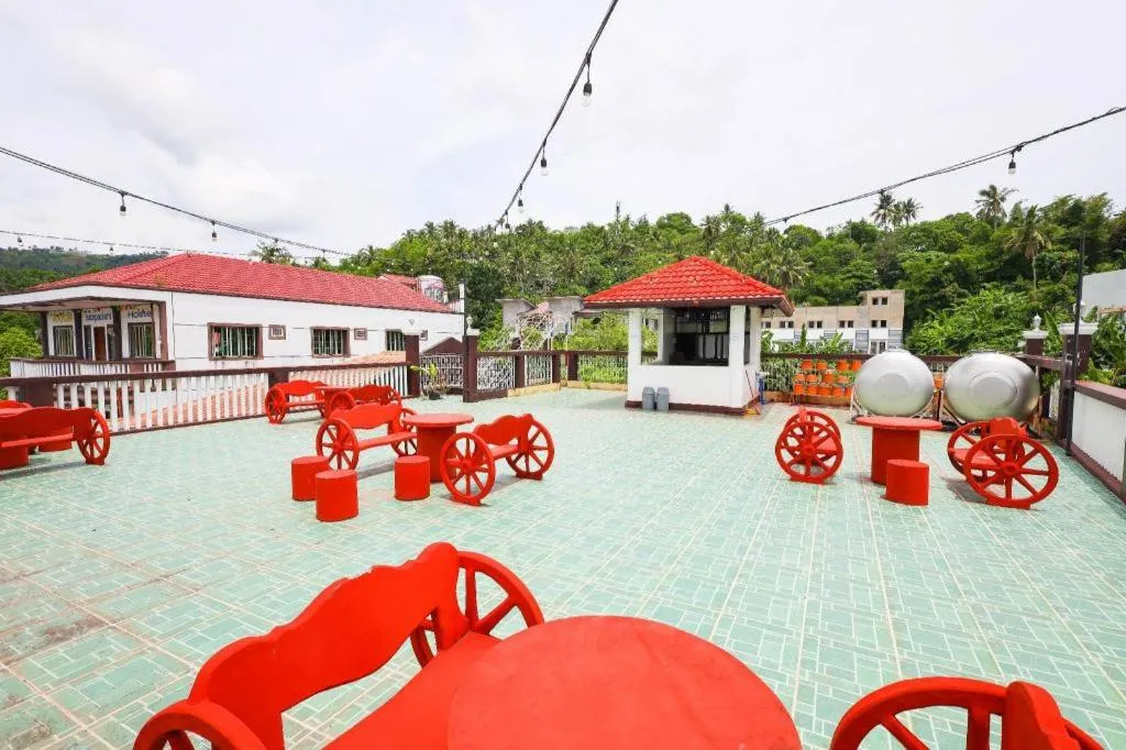Mayon Backpackers Hostel