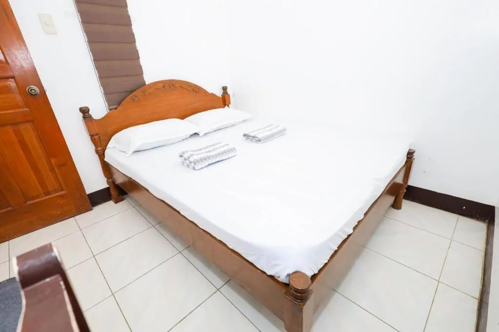 Bed in Mayon Backpackers Hostel